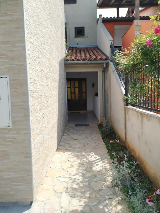 Apartmani Zlatko Pula Exteriér fotografie