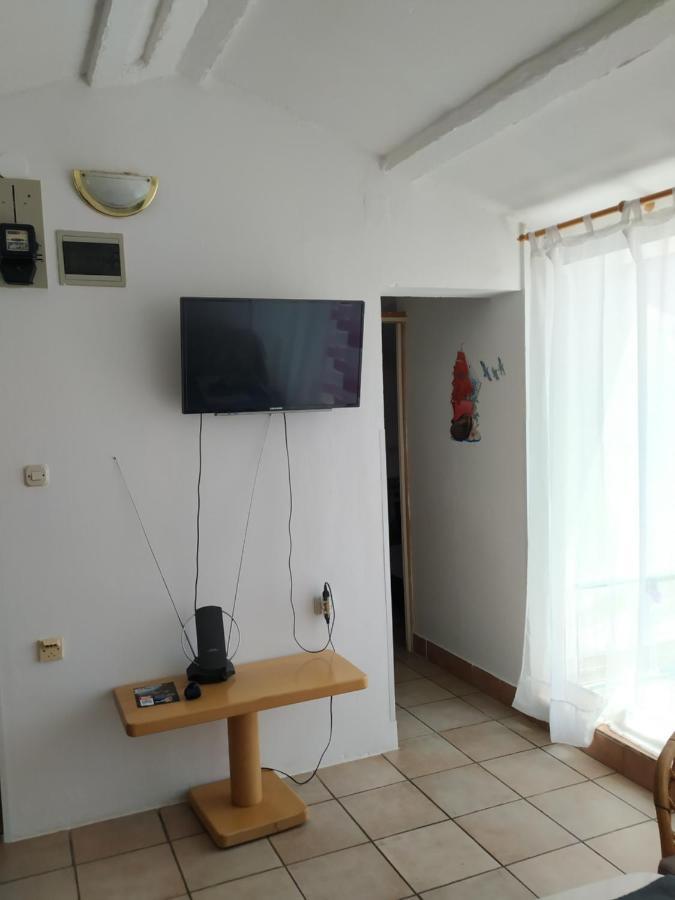 Apartmani Zlatko Pula Exteriér fotografie