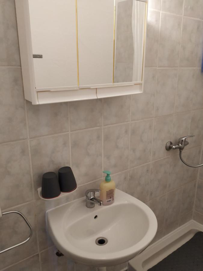 Apartmani Zlatko Pula Exteriér fotografie